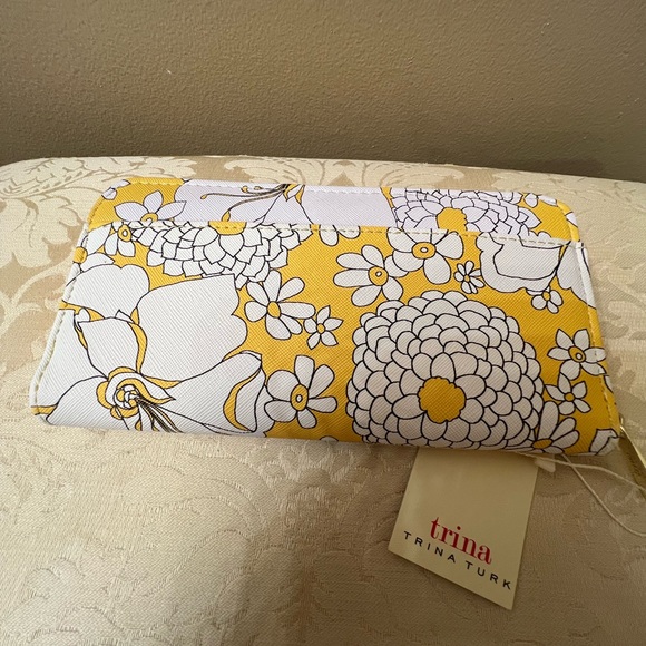 Trina Turk Yellow Floral Women's Clutch - Picture 1 of 7